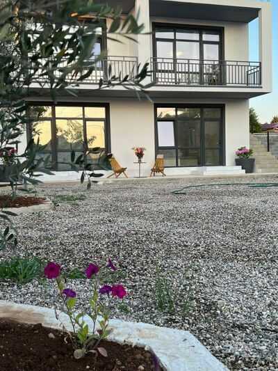 село Амзара: Апартаменты четырёхместные с балконом "Olivia Resort"