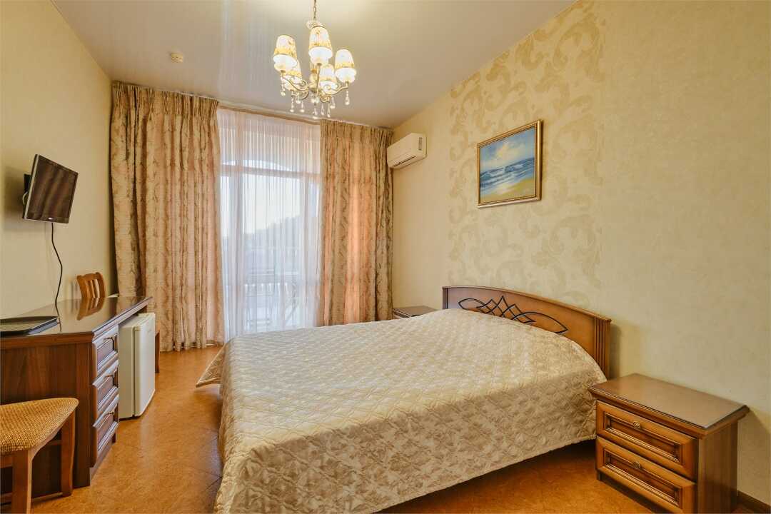 Лоо: Отель "Горная Венеция"