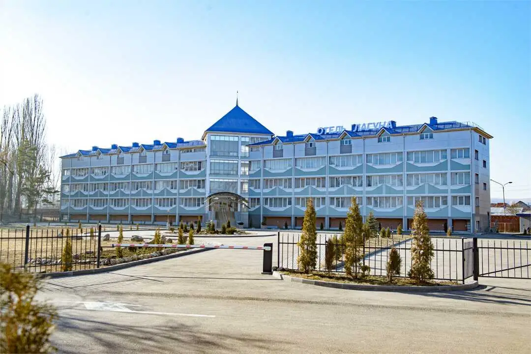 Отель "Лагуна" — фото 1
