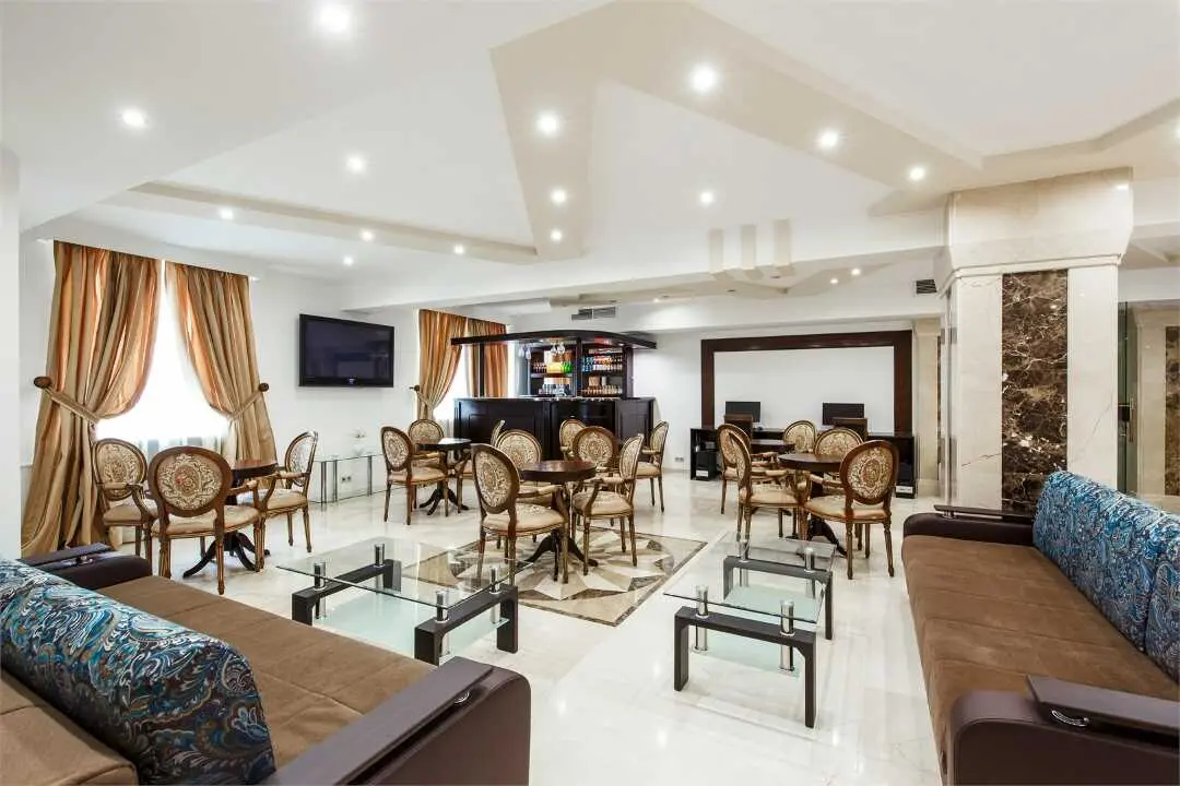 Москва: Отель "Moscow Holiday Hotel"
