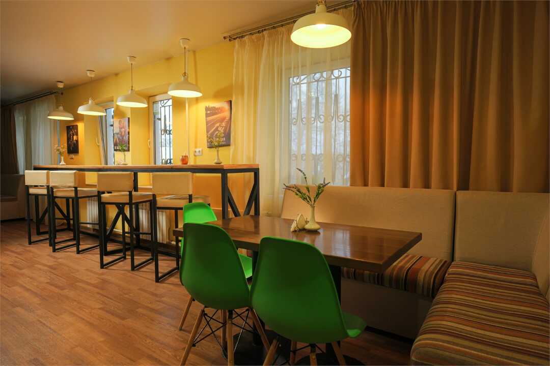 Екатеринбург: Хостел и апартаменты "Elhostel"