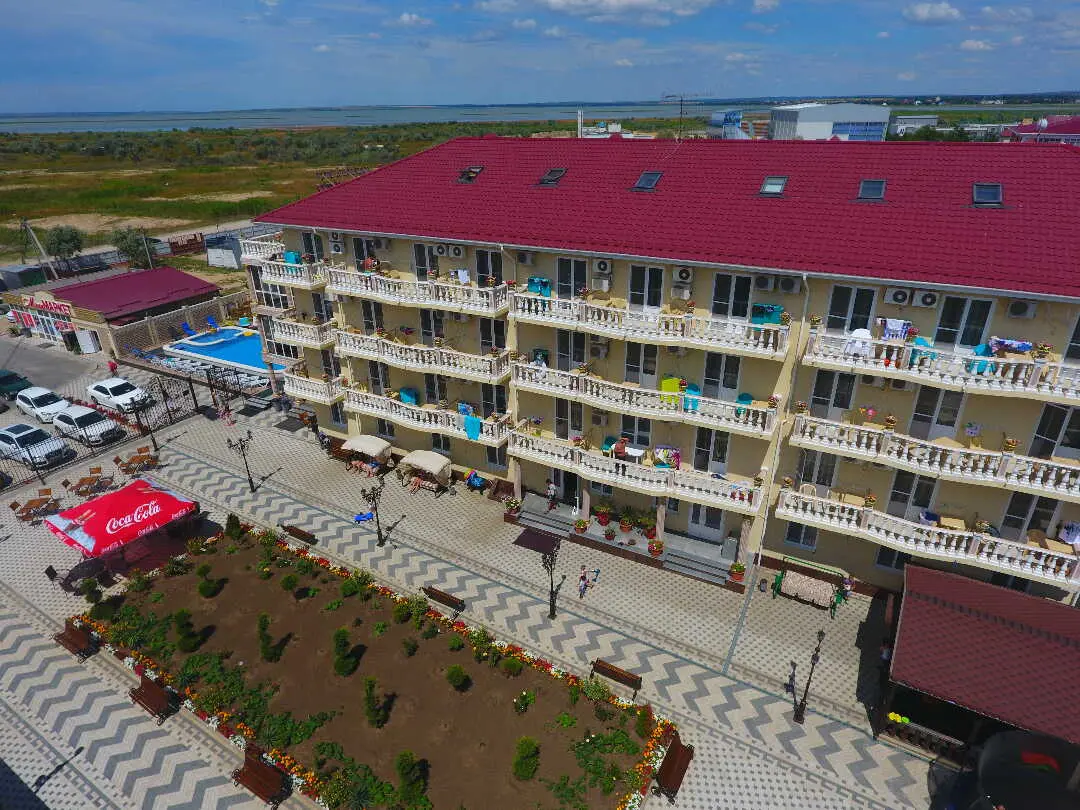 Витязево: Anzhelina Family Hotel