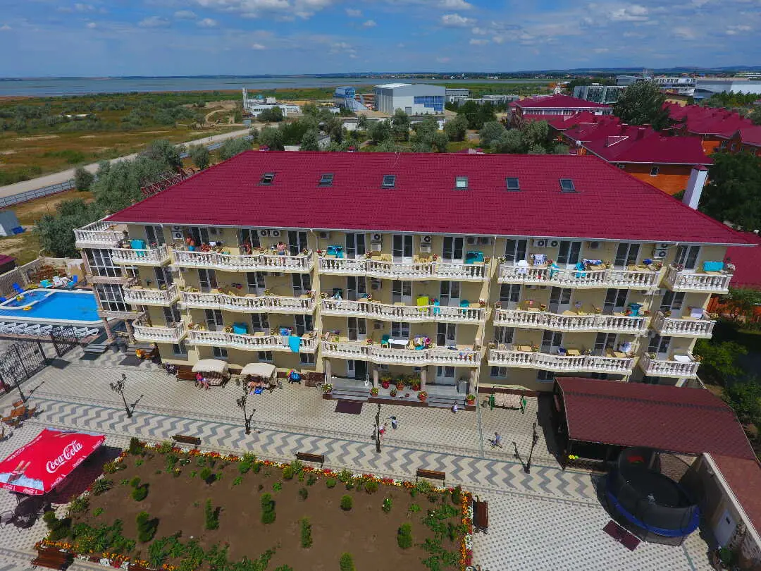 Витязево: Anzhelina Family Hotel