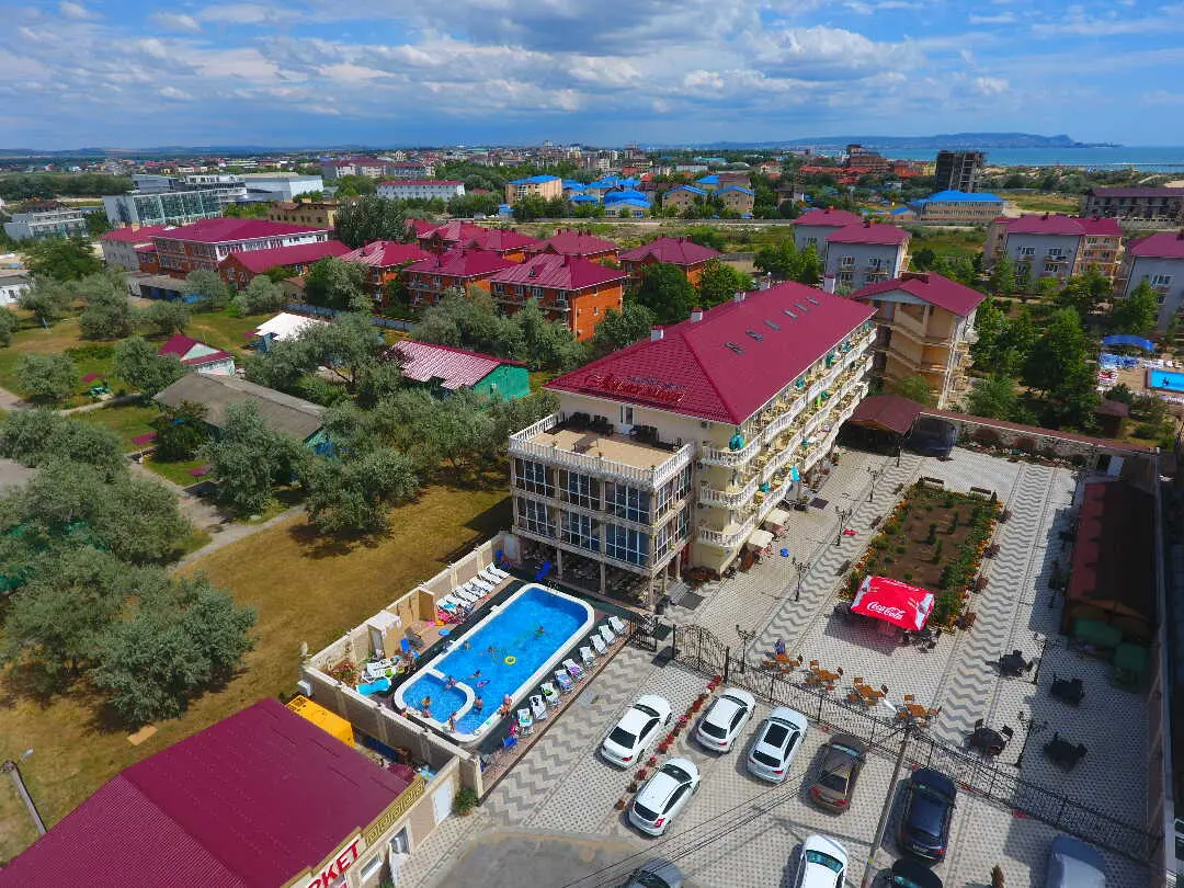 Витязево: Anzhelina Family Hotel