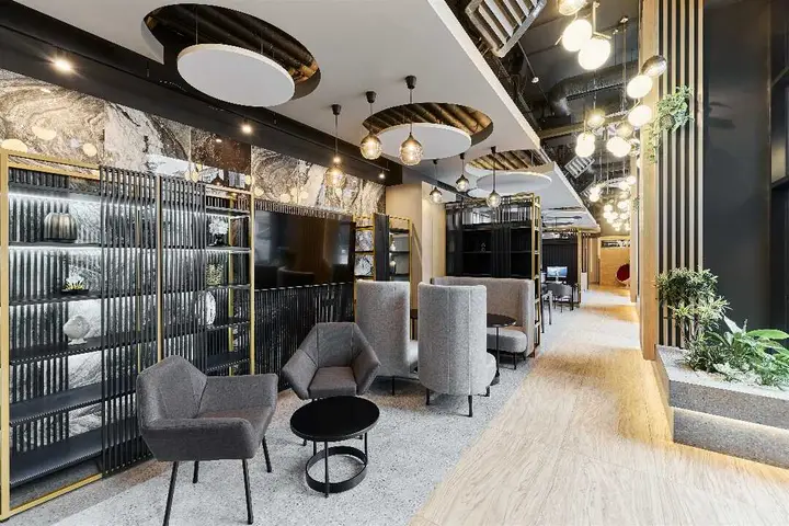 carousel image 4