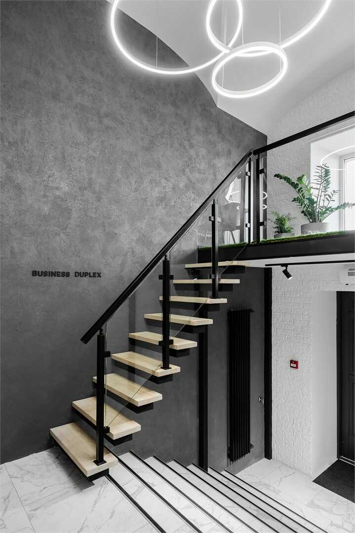 Санкт-Петербург: Отель "1715 Duplex Hotel"
