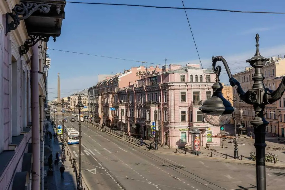 Санкт-Петербург: Отель "Невский Берег 93"