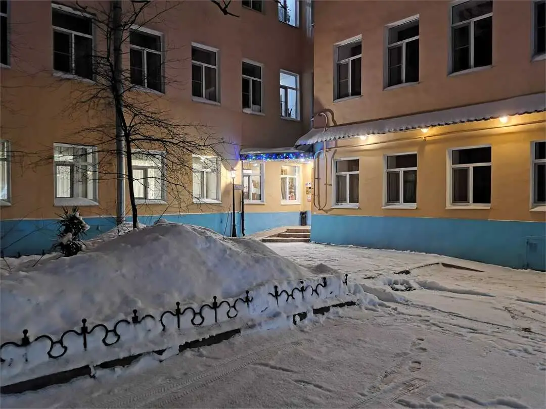 Отель "Невский двор" — фото 1