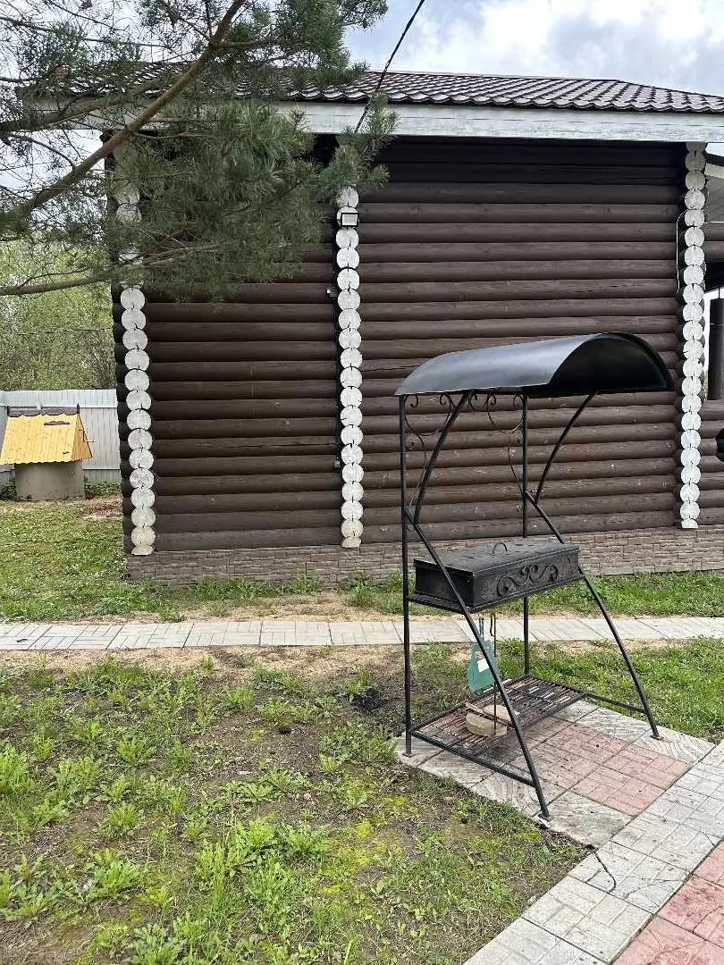 Москва: Уютный дом с видом на пруд