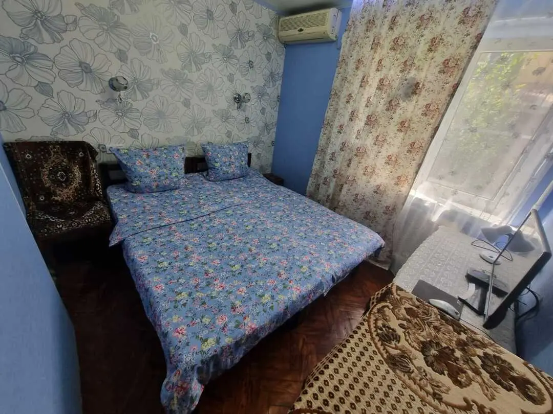 Сочи: Квартира для отдыха на Победы 100