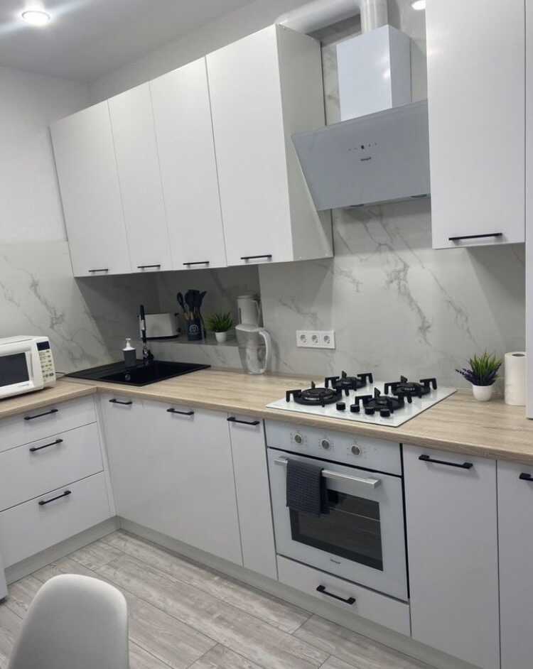 Калининград: Квартира на Сельме(Apartments for comfort and conveniencе)