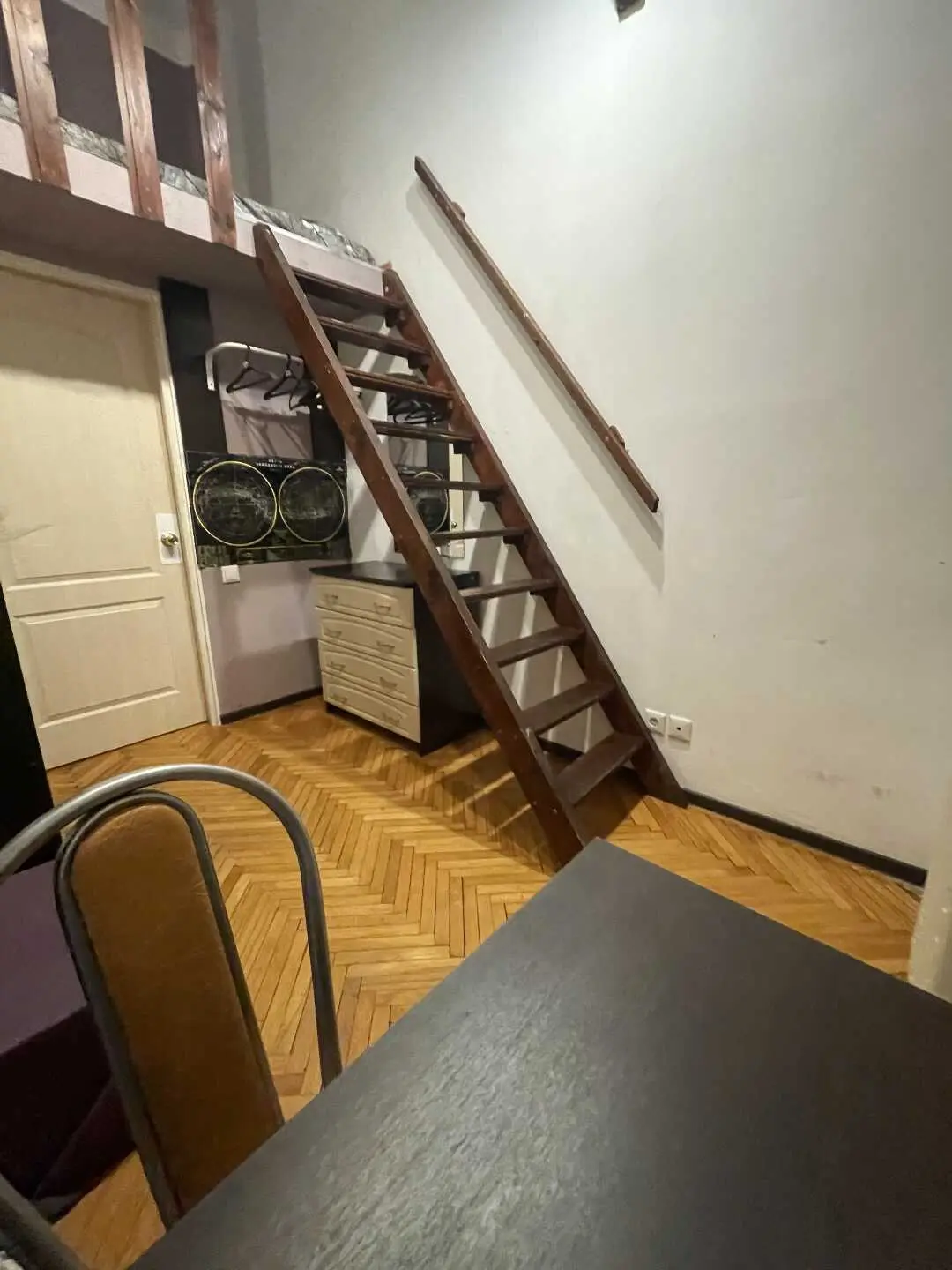 Санкт-Петербург: Комната N5 у Исаакиевского Собора