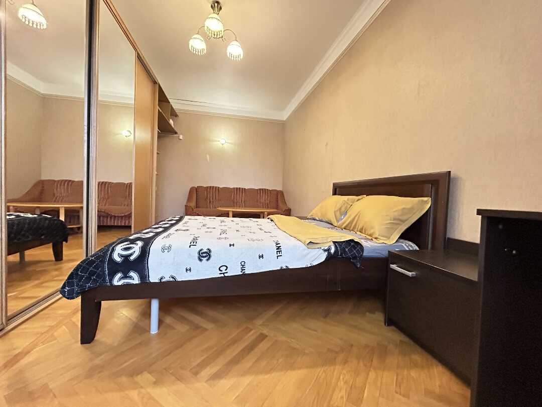 Санкт-Петербург: Меблированная комната N2 - Мы на Таллинской