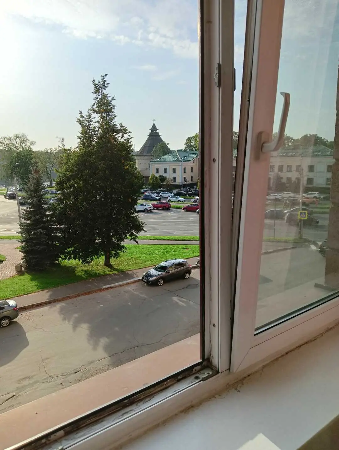 Псков: Квартира с видом на Покровскую башню