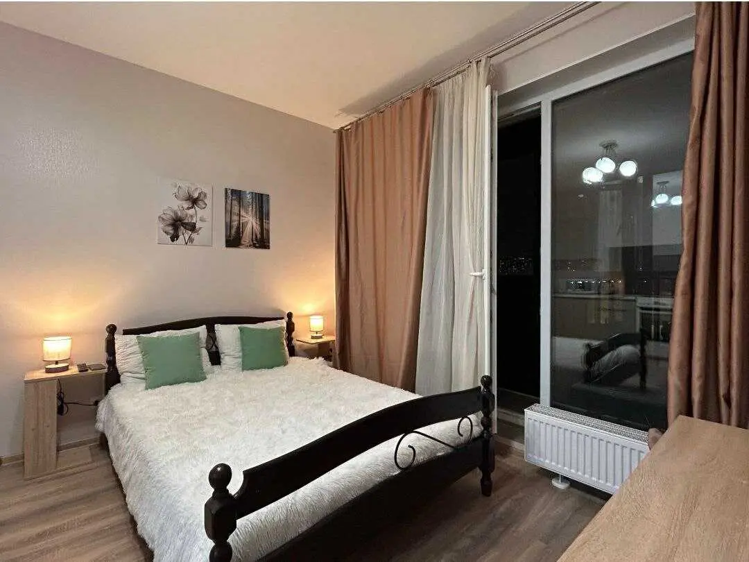 Санкт-Петербург: Студия у Московской