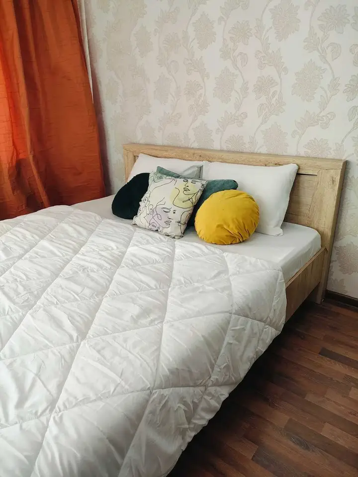 Екатеринбург: Квартира на Розы Люксембург 9