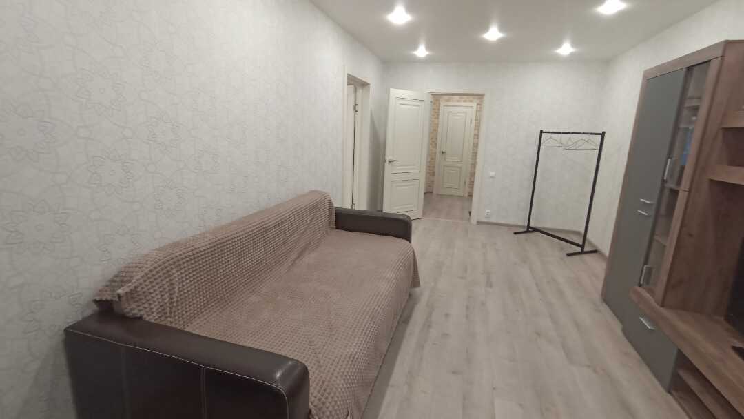 Оленегорск: Трехкомнатная квартира на улице Парковая