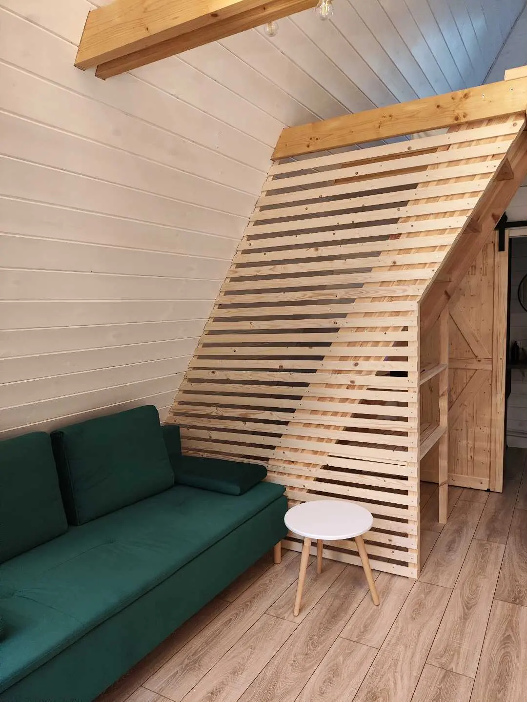 Красная Новь: Загородный дом A-frame "Красная Новь"