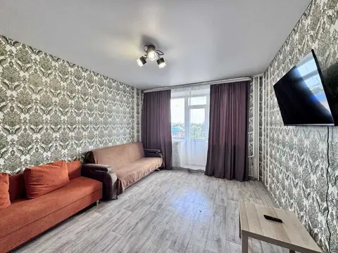 Уютная двухкомнатная квартира на Кирова, 204А — фото 1