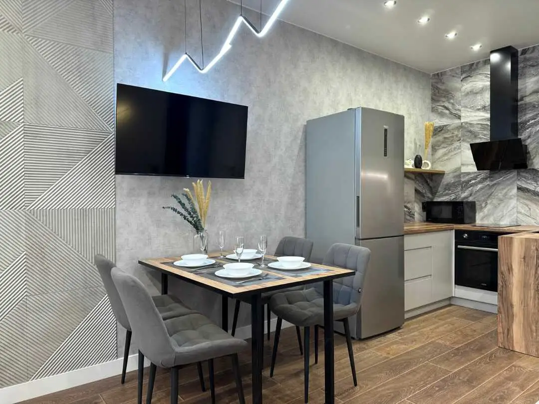 carousel image 4