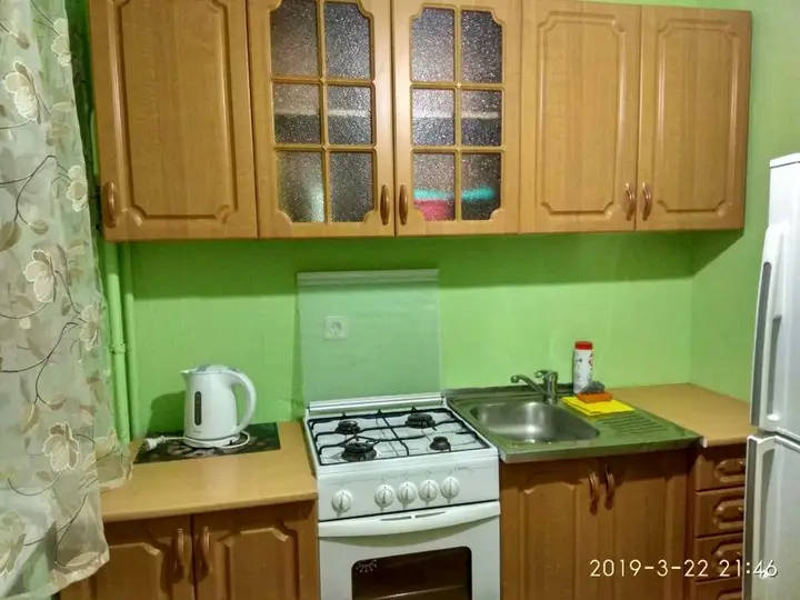 Тюмень: Апартаменты на Республики 144