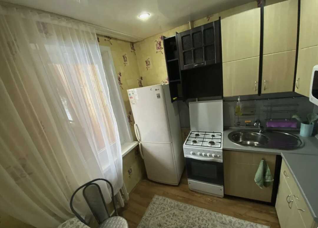 carousel image 4