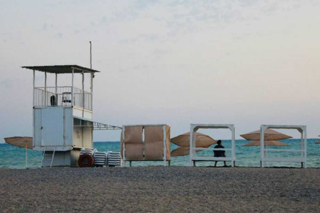 carousel image 1