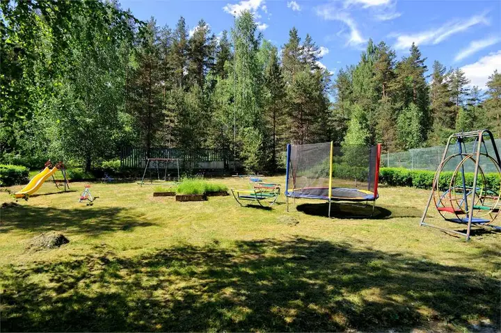 Ленинградская область, Лужский район, дер. Новые Крупели: База отдыха "Аннушка"
