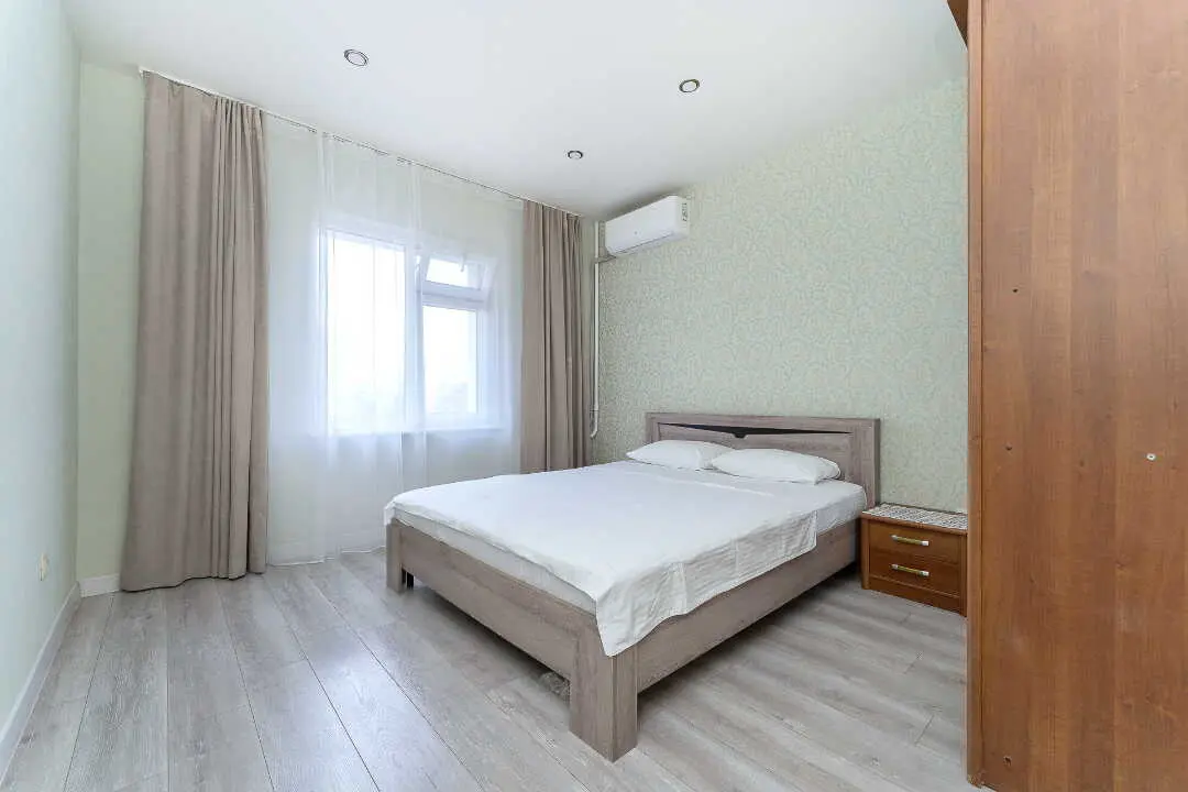 Сочи: Двухкомнатная квартира 60м2 центре