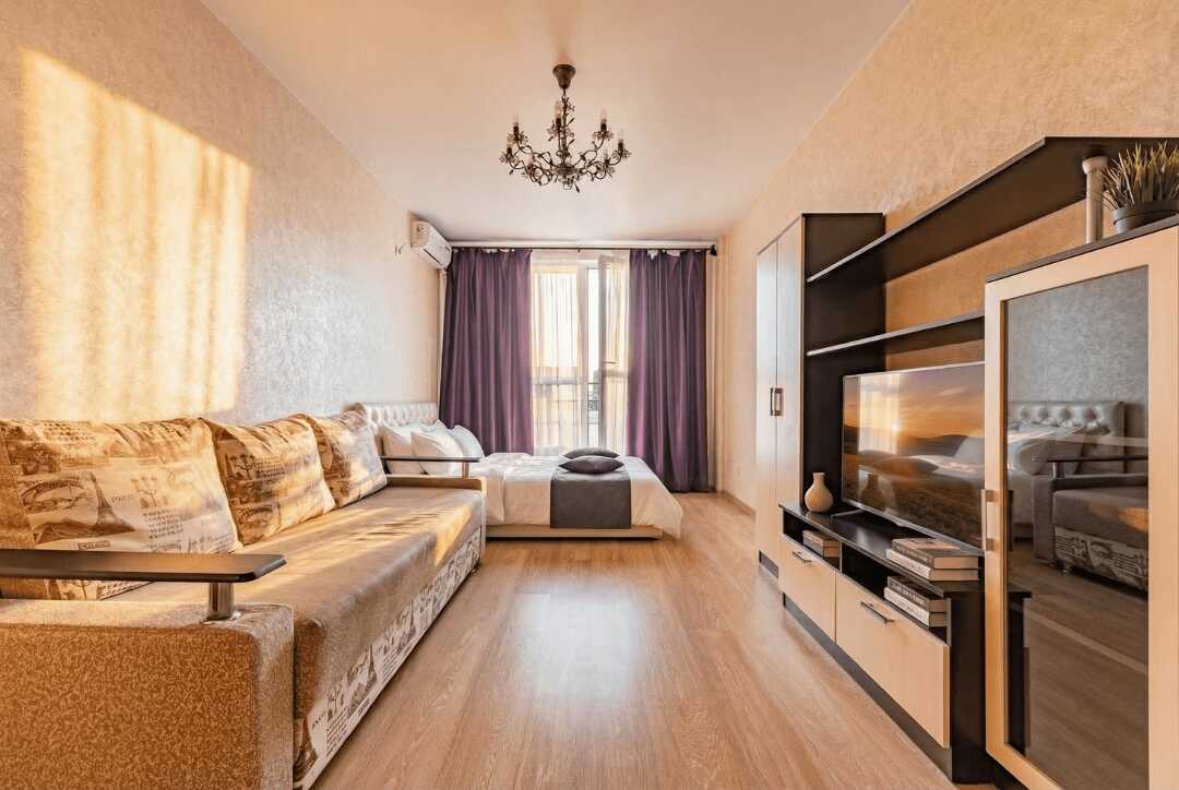 Краснодар: Квартира с Lounge зоной с видом на ул. Красную