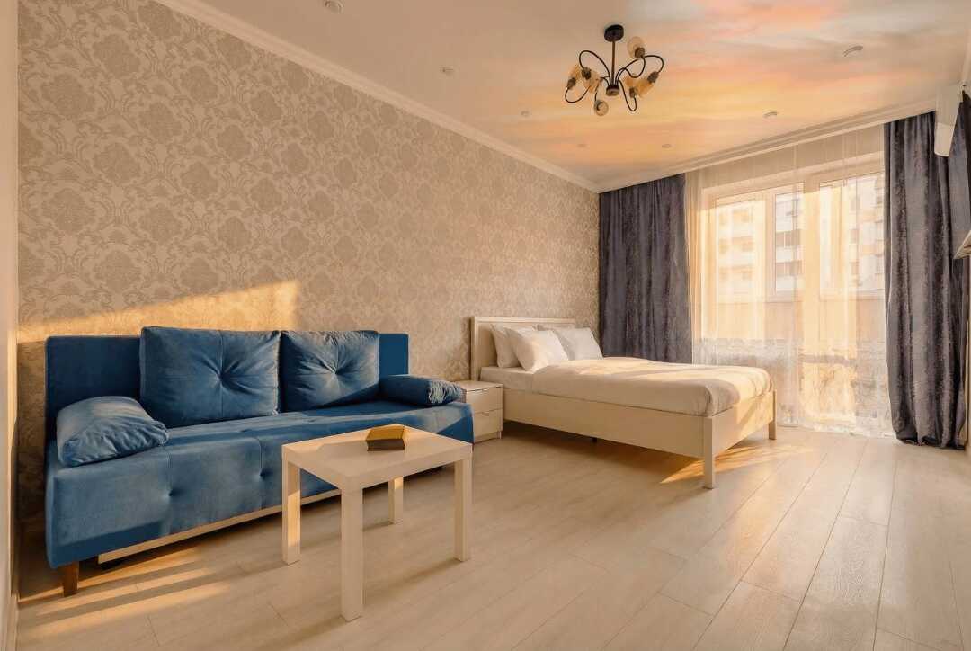 Краснодар: Стиль в ЖК Маршал, светлая квартира на 8 этаже с lounge-балконом