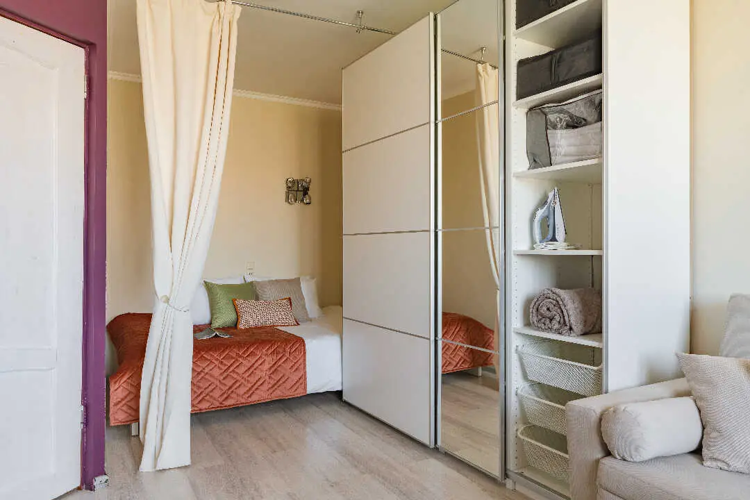 Санкт-Петербург: Квартира RoomyRoom с кондиционером у метро "Парнас"